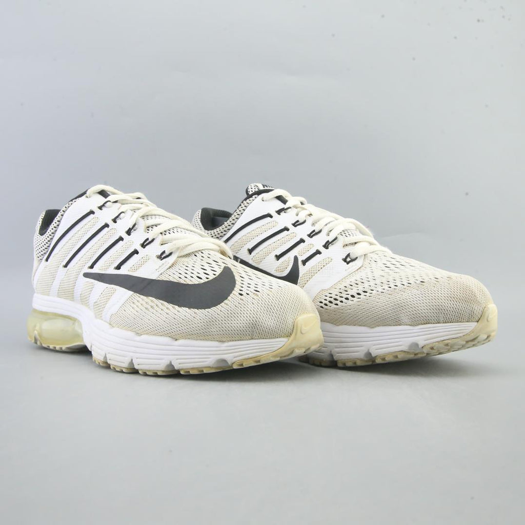 NIKE AIR MAX EXCELLERATE 4