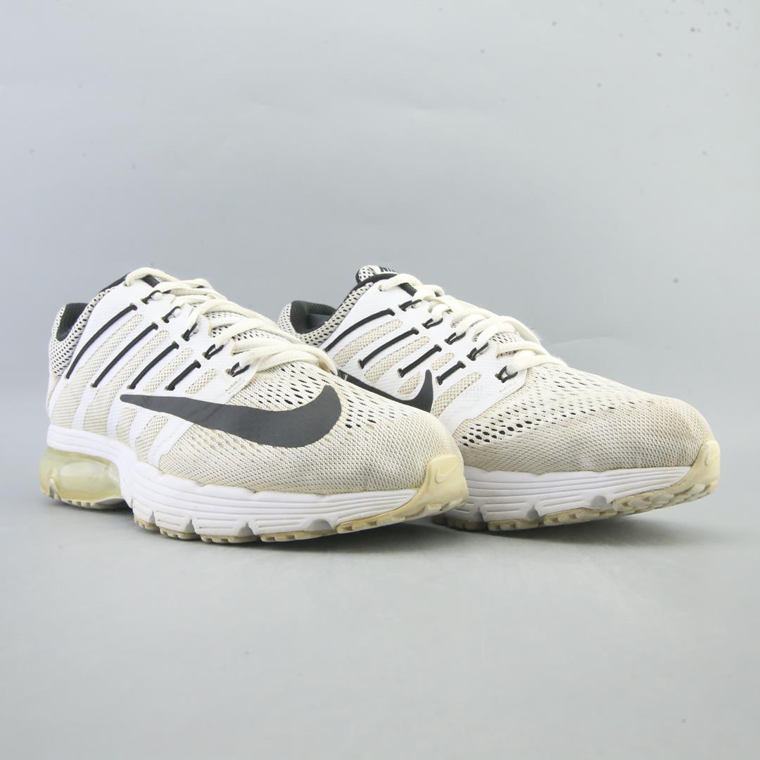 NIKE AIR MAX EXCELLERATE 4