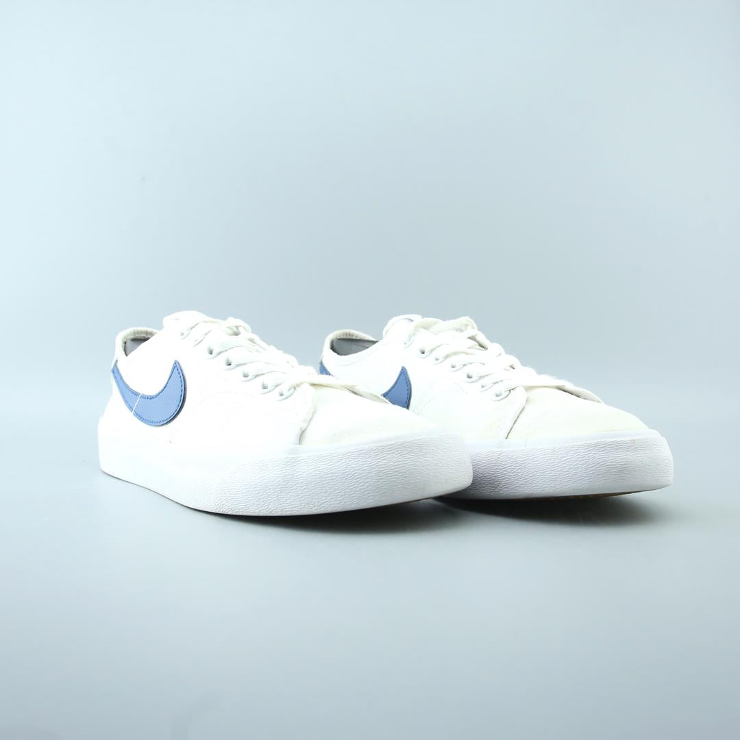 NIKE SB BLAZER COURT
