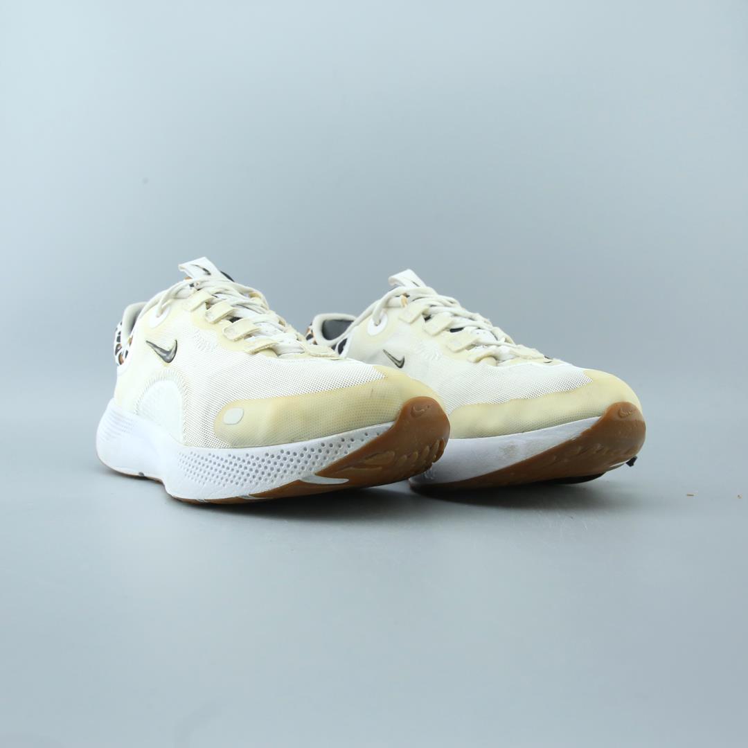 NIKE REACT ESCAPE RUN