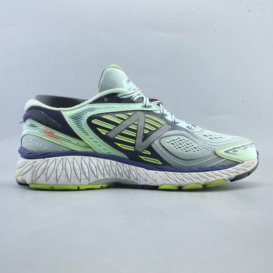 NEW BALANCE 860 V7