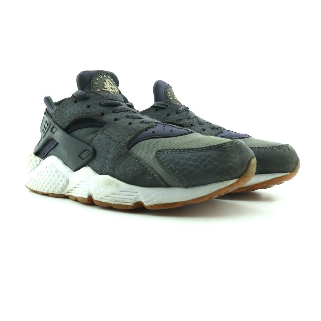 NIKE AIR HUARACHE