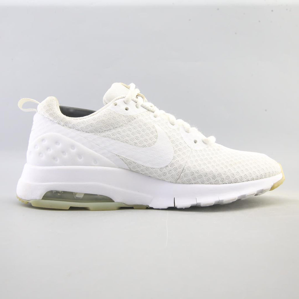 NIKE  AIR MAX MOTION LOW