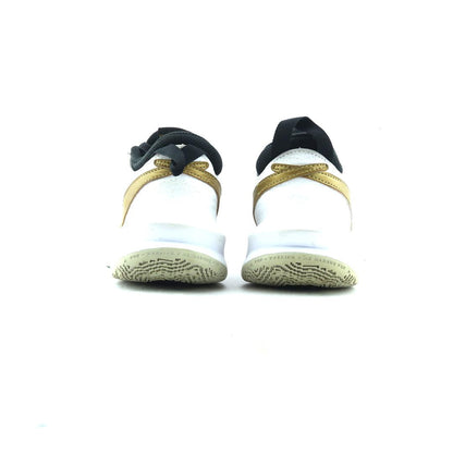 NIKE TEAM HUSTLE D 10