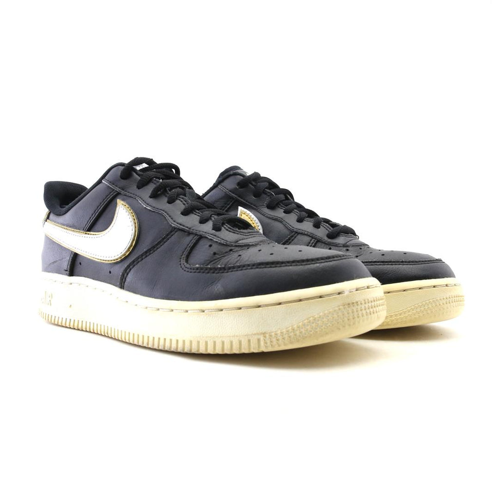 NIKE AIR FORCE 1 LOW