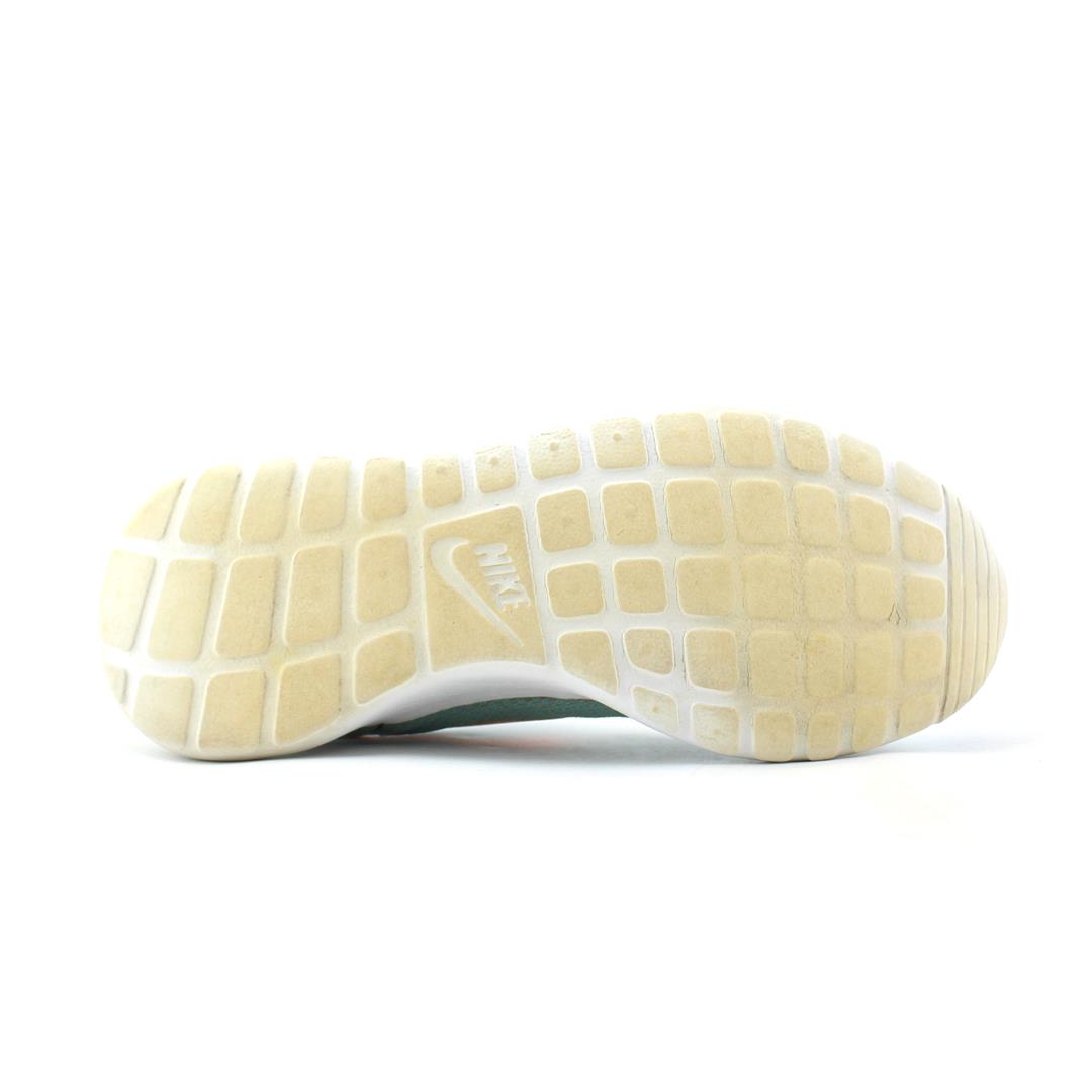 NIKE ROSHE RUN