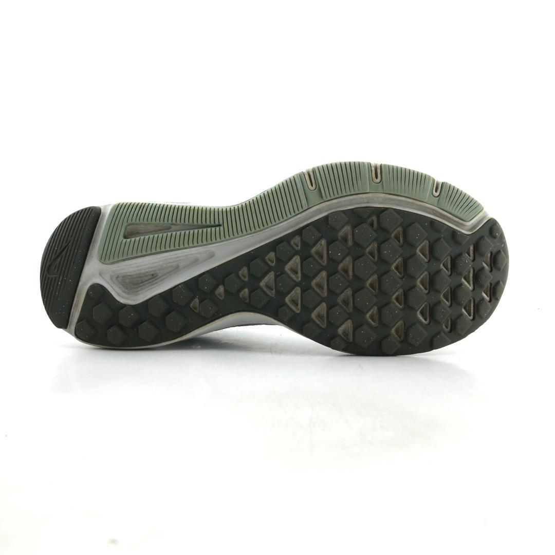 NIKE QUEST 2