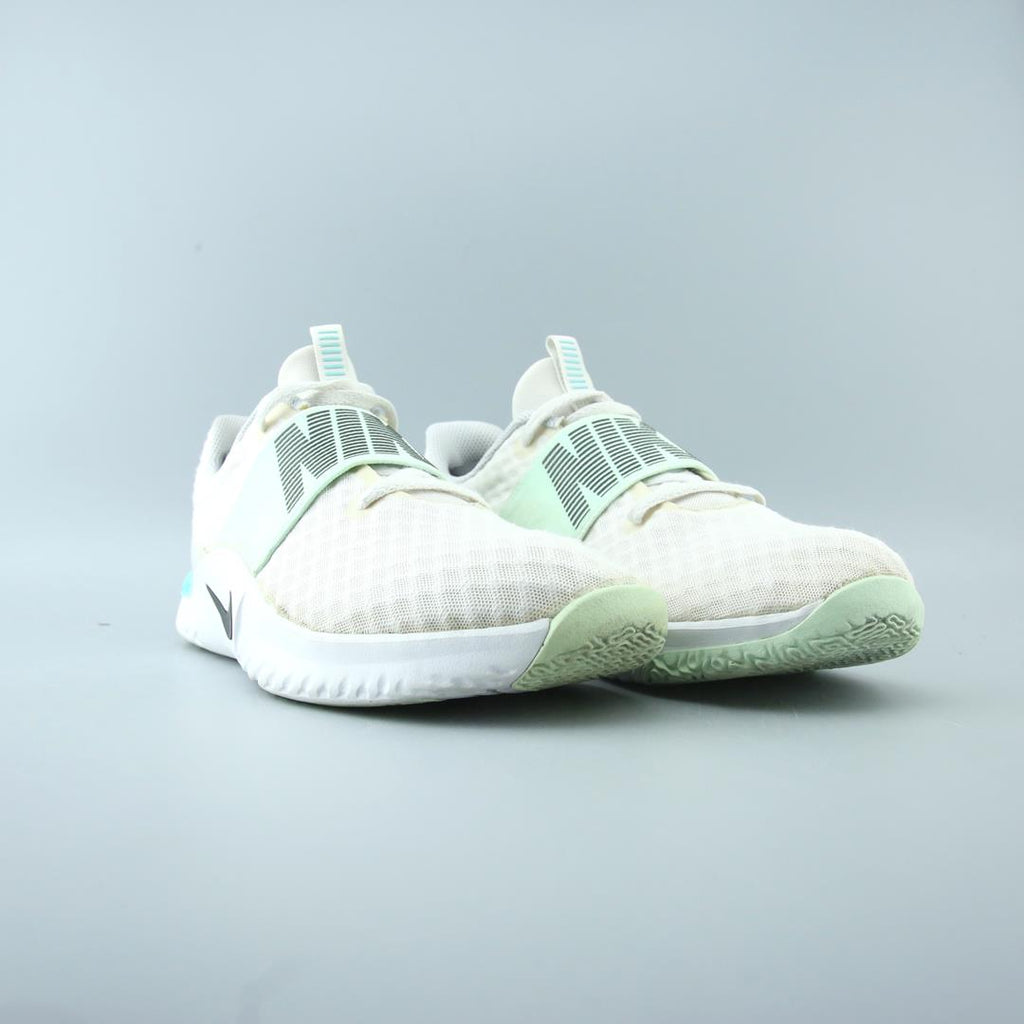 NIKE IN-SEASON TR 9