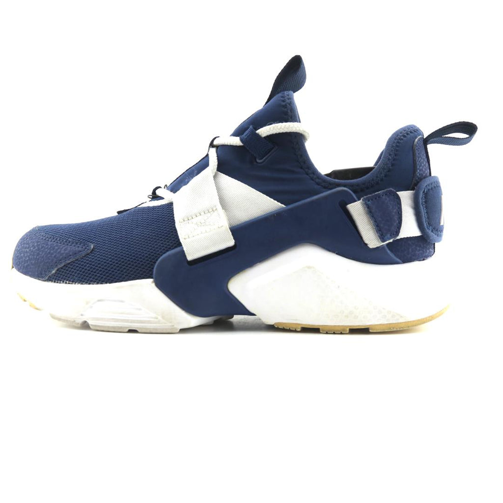 NIKE  AIR HUARACHE CITY LOW