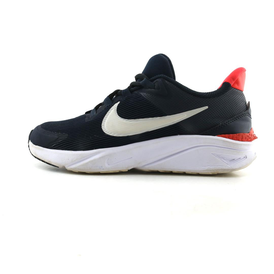 NIKE STAR RUNNER 4