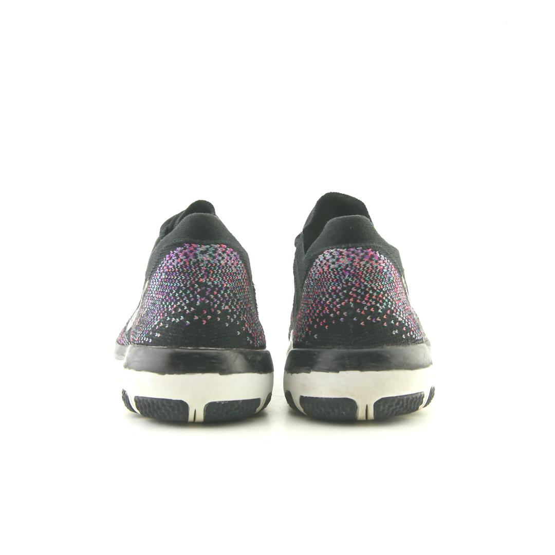 NIKE  FLYKNIT 2 FREE FOCUS