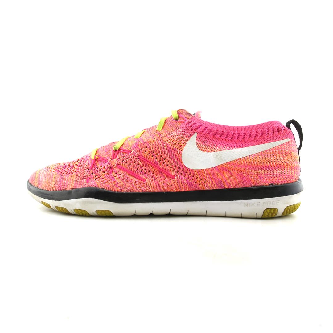 NIKE  FREE TR FOCUS FLYKNIT