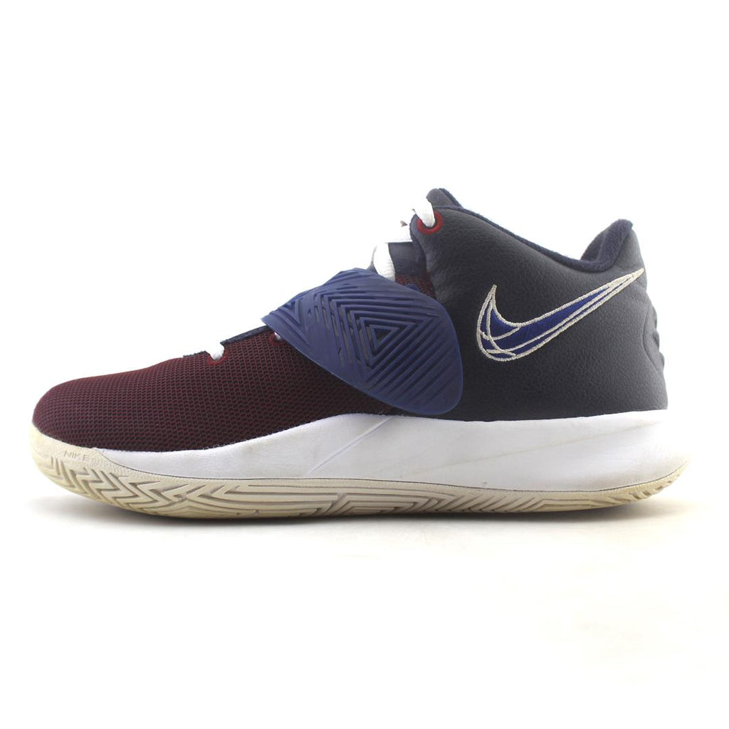NIKE KYRIE FLYTRAP 2