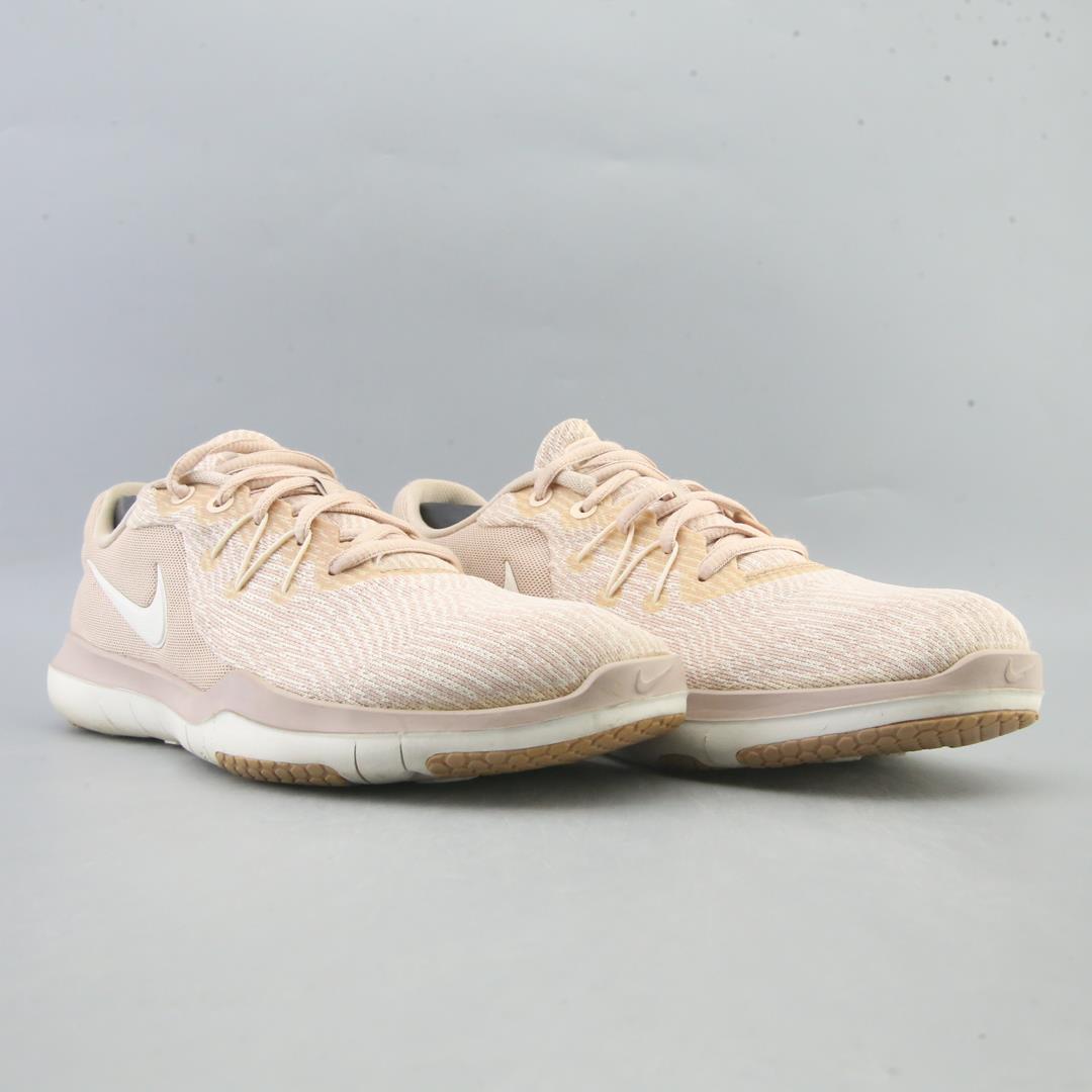 NIKE FLEX SUPREME TR 6