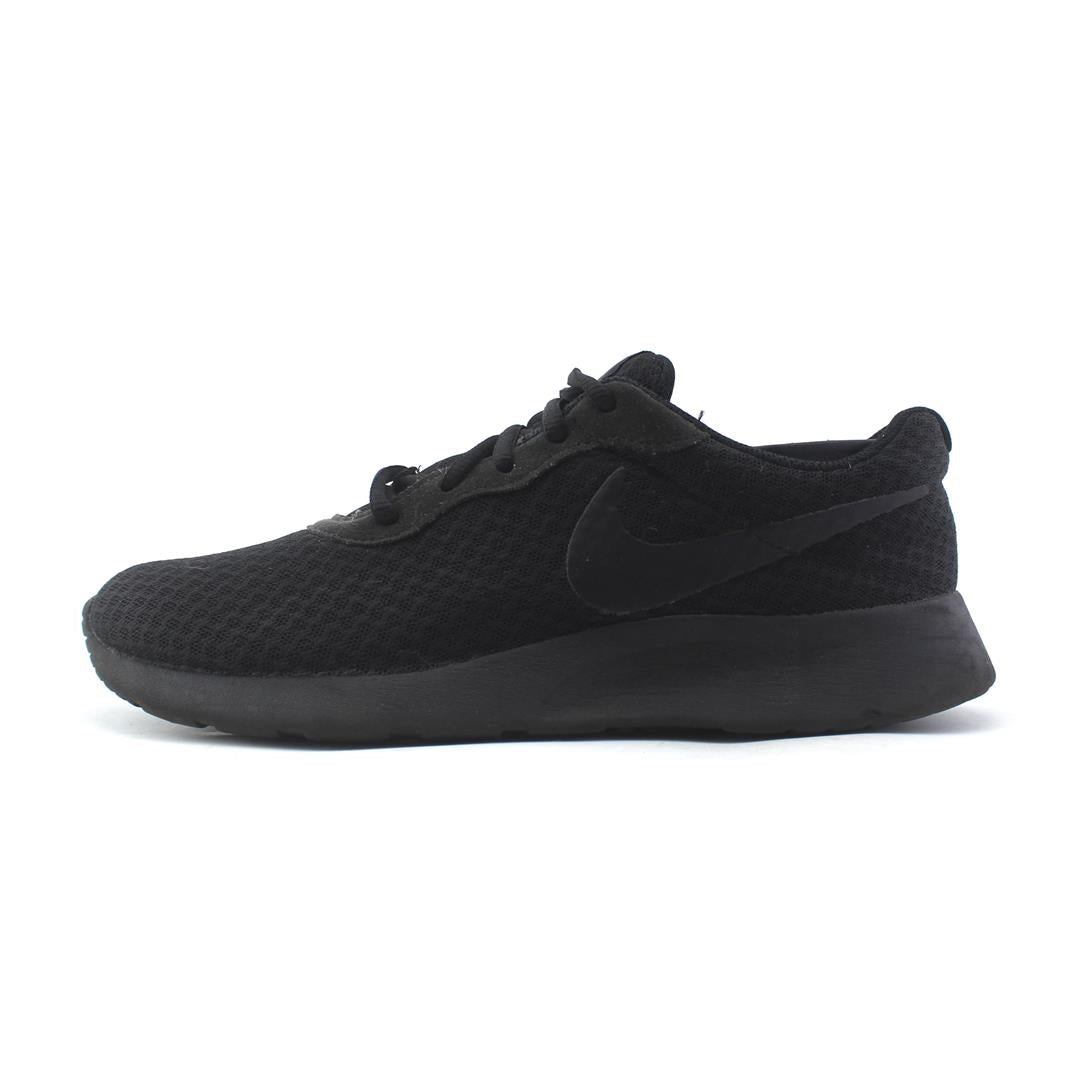 NIKE TANJUN
