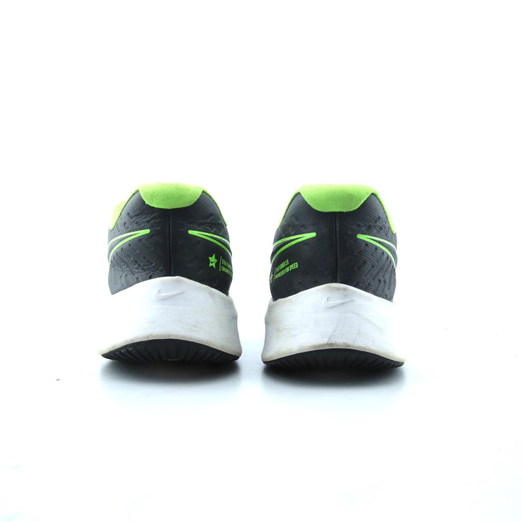 NIKE STAR RUNNER