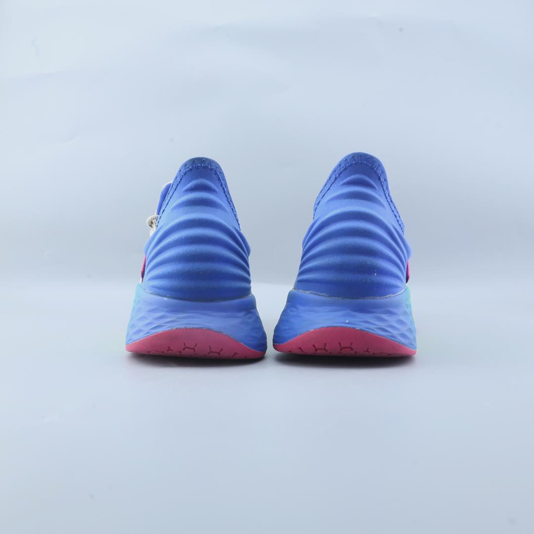 NEW BALANCE FRESH FOAM ROAV V1