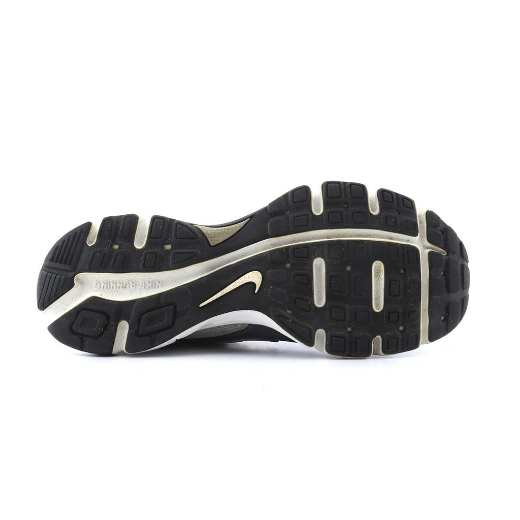 NIKE  INCINERATE