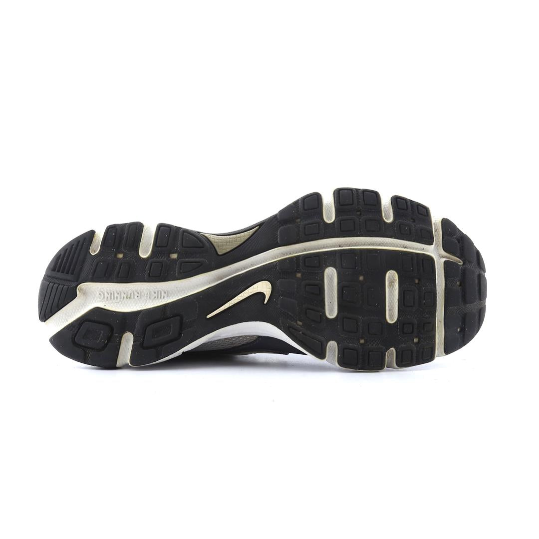 NIKE  INCINERATE
