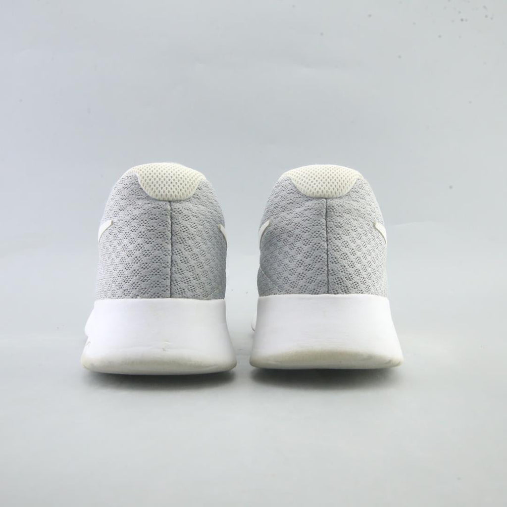 NIKE TANJUN