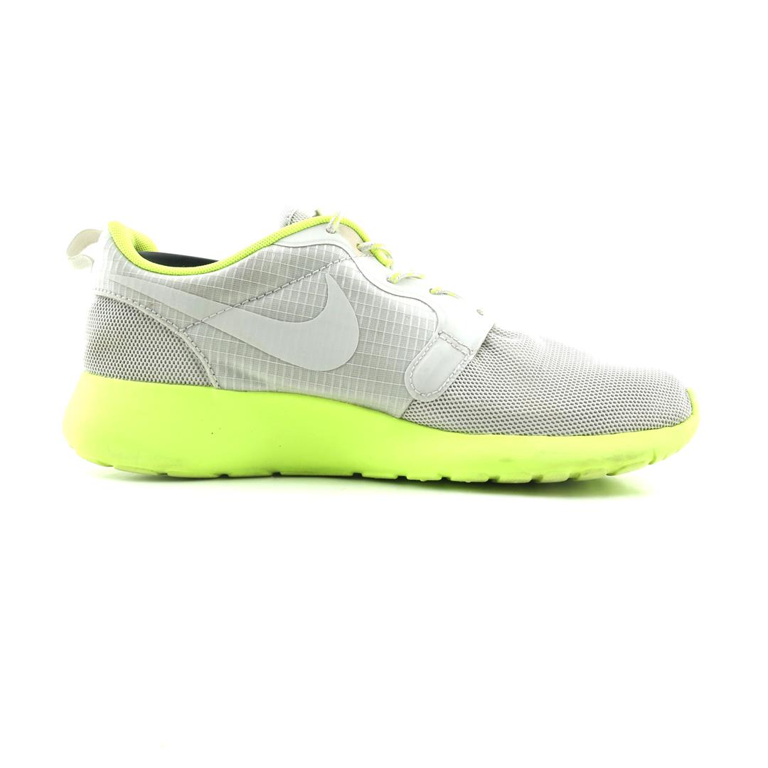 NIKE  ROSHE RUN