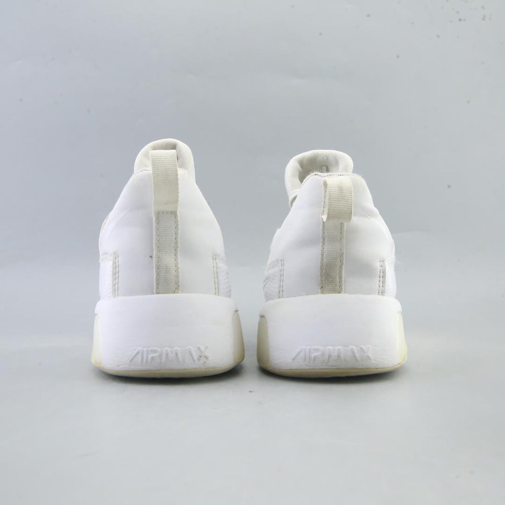 NIKE AIR MAX BELLA TR 5