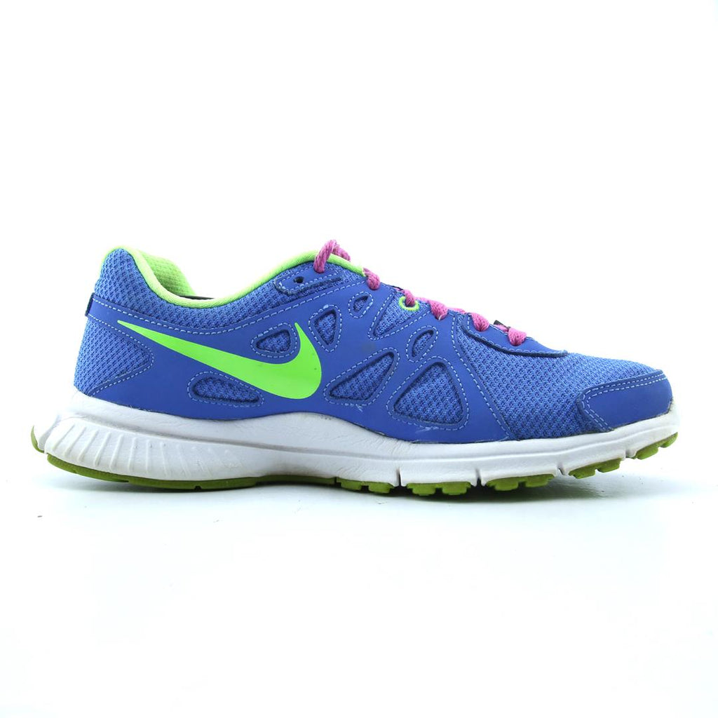 NIKE REVOLUTION 2