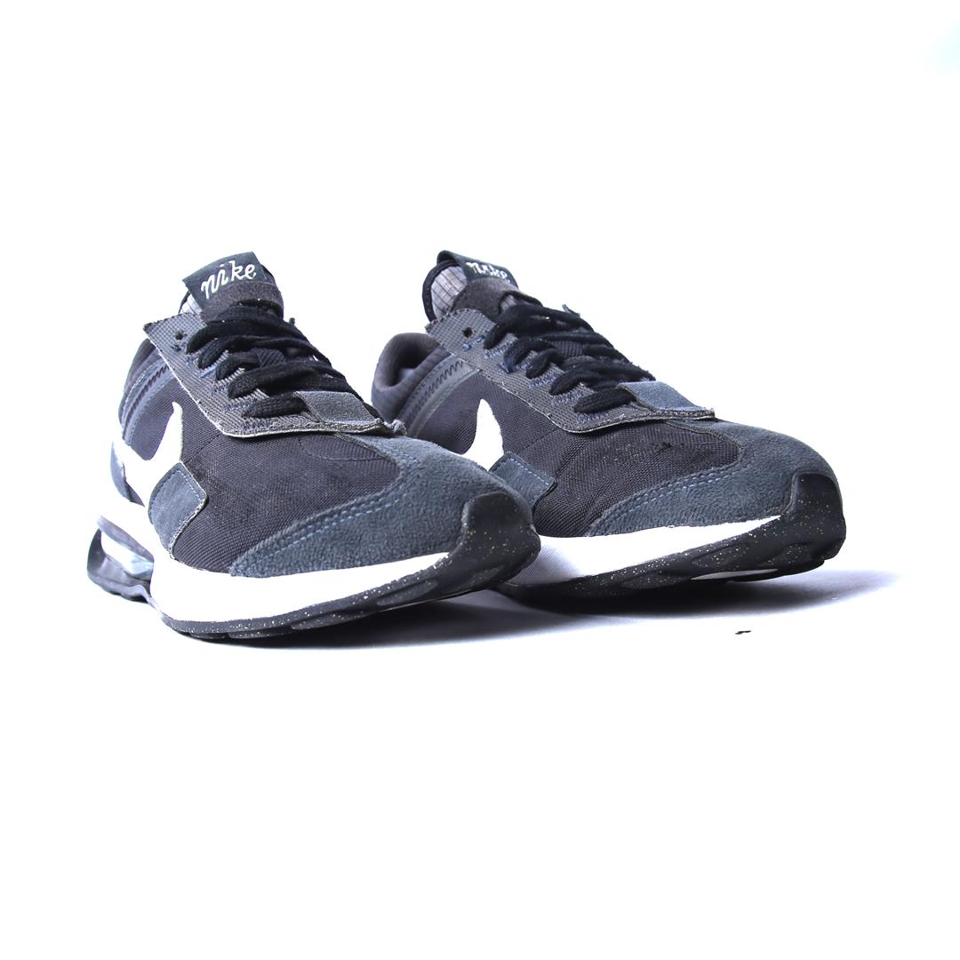 NIKE AIR MAX PRE-DAY