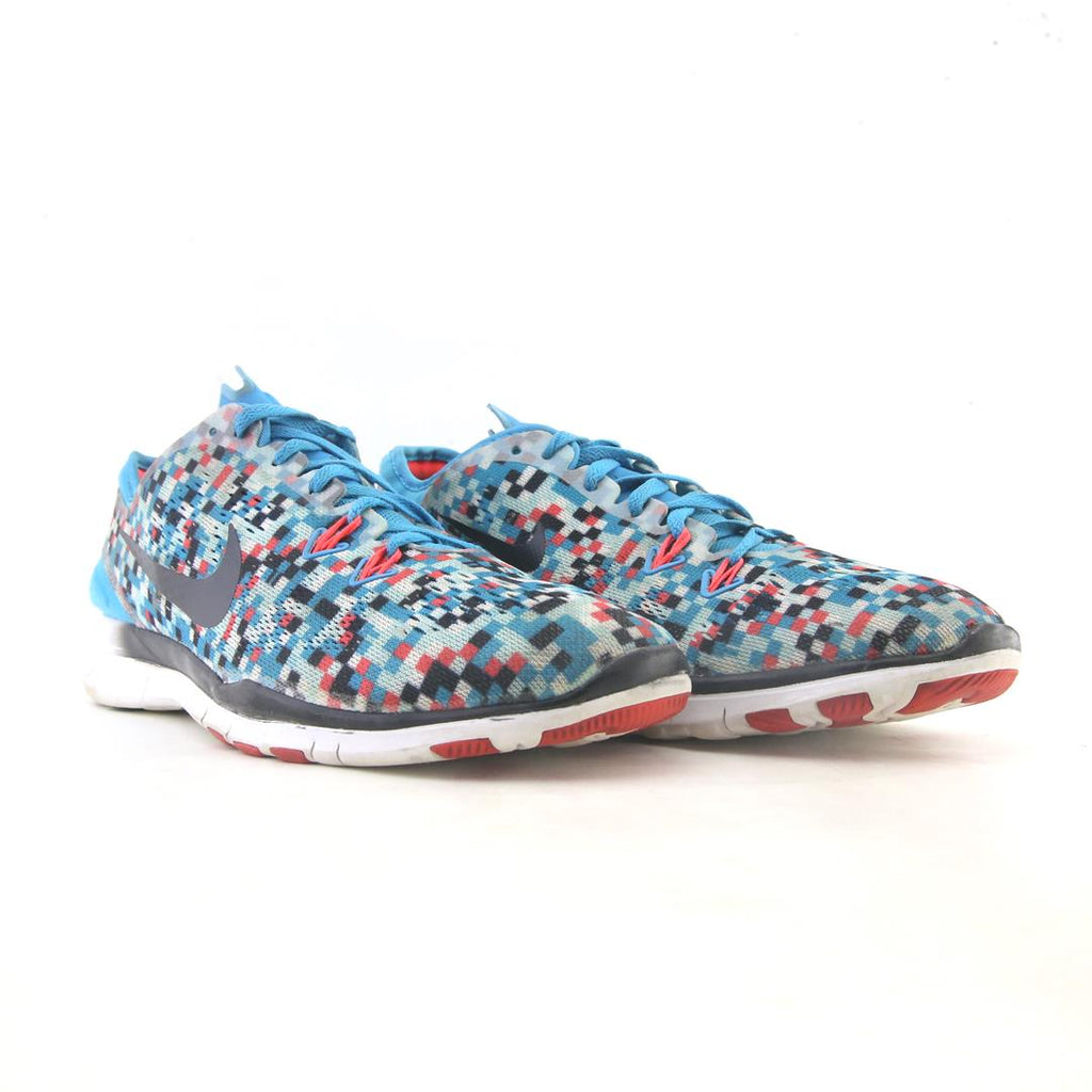 NIKE FREE TR FIT 5