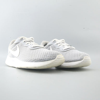 NIKE TANJUN