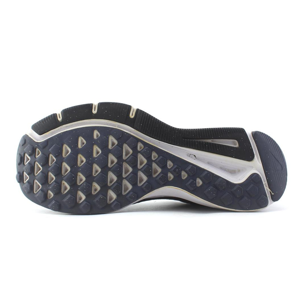 NIKE QUEST 2