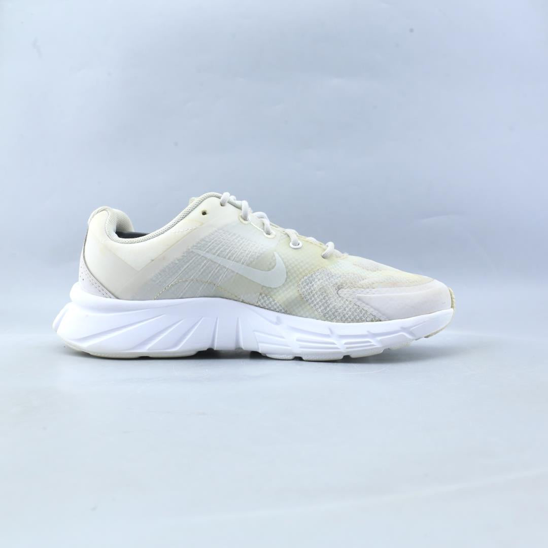 NIKE ALPHINA 5000
