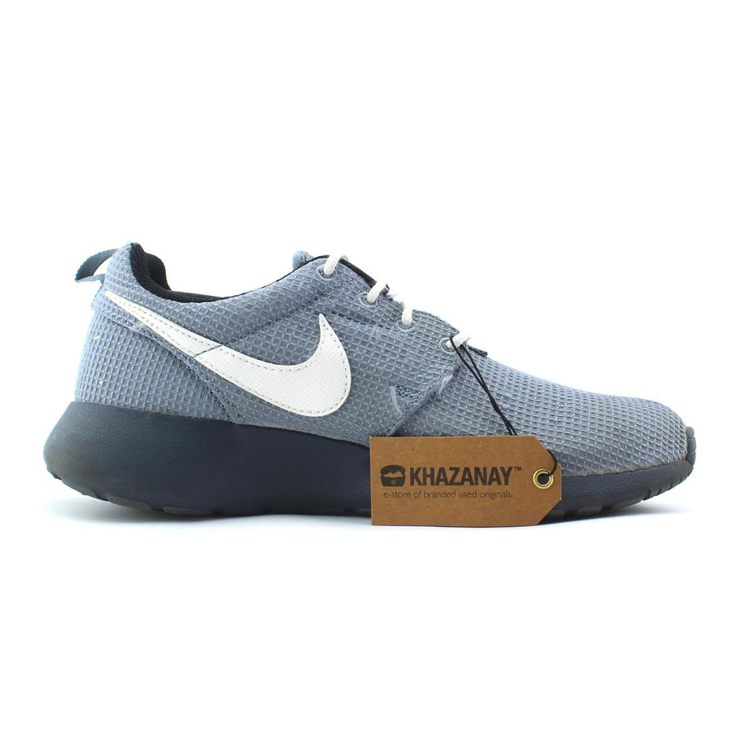 NIKE ROSHE RUN