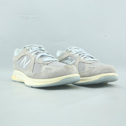 NEW BALANCE  877V1