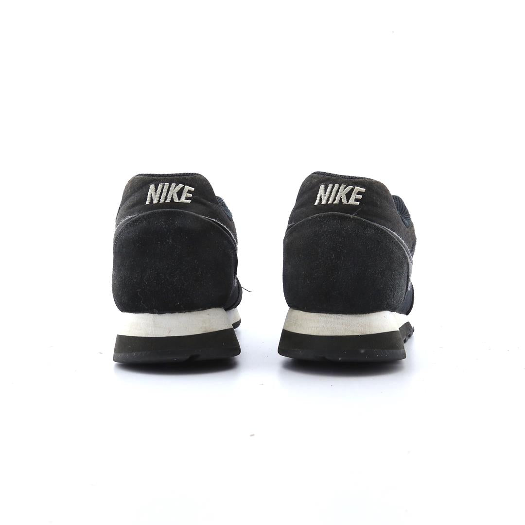 NIKE MD RUNNER 2