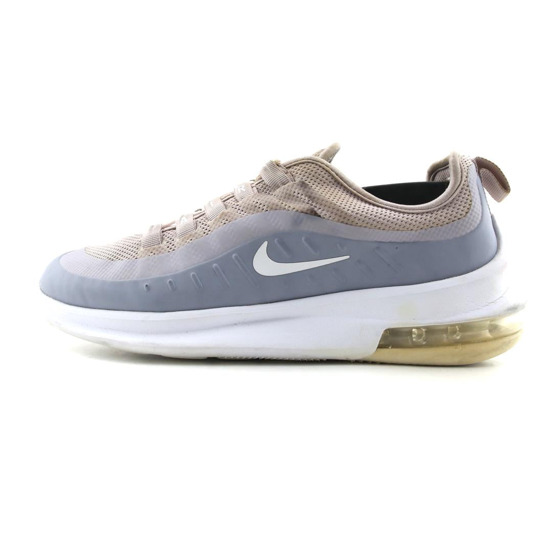 NIKE  AIR MAX AXIS