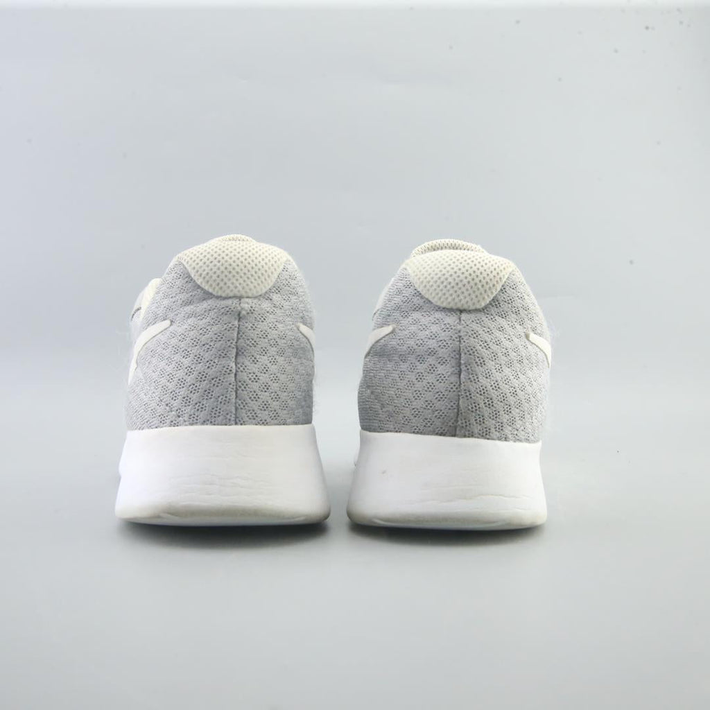 NIKE TANJUN