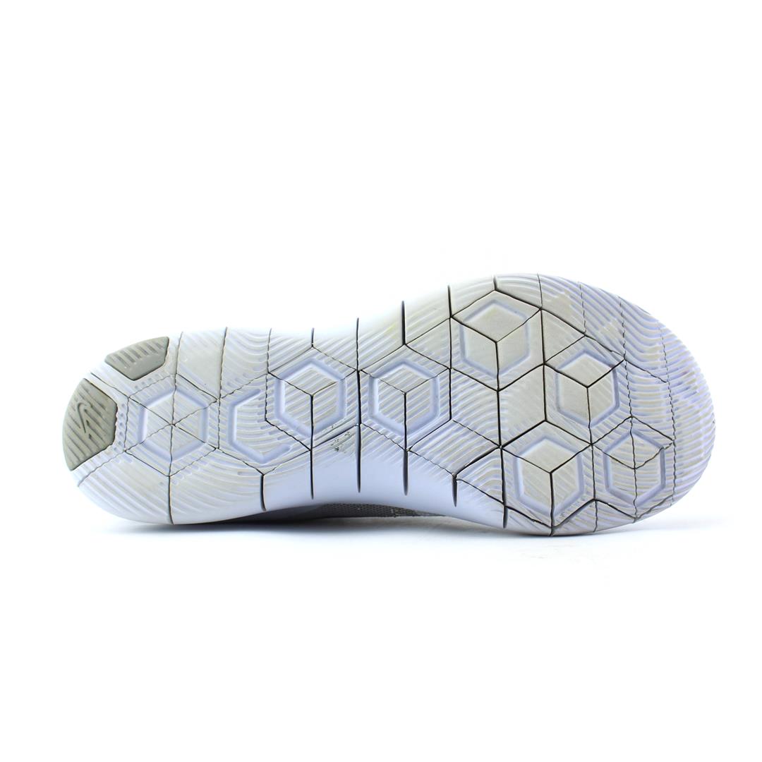 NIKE  FLEX CONTACT