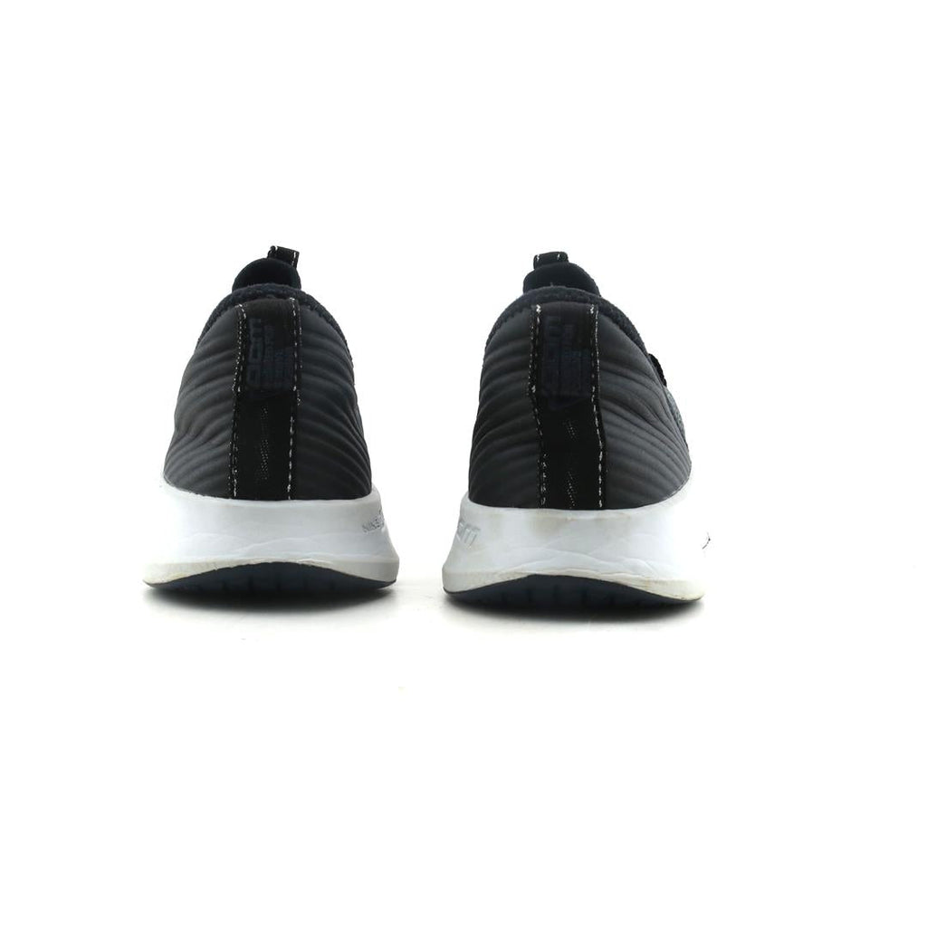 NIKE  AIR ZOOM ELEVATE
