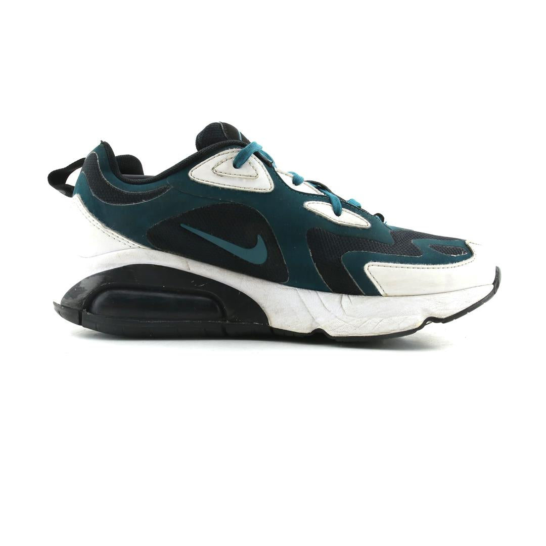 NIKE AIR MAX 200