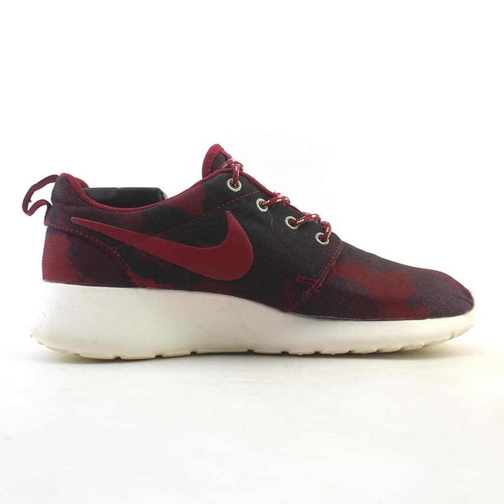 NIKE ROSHEN 1