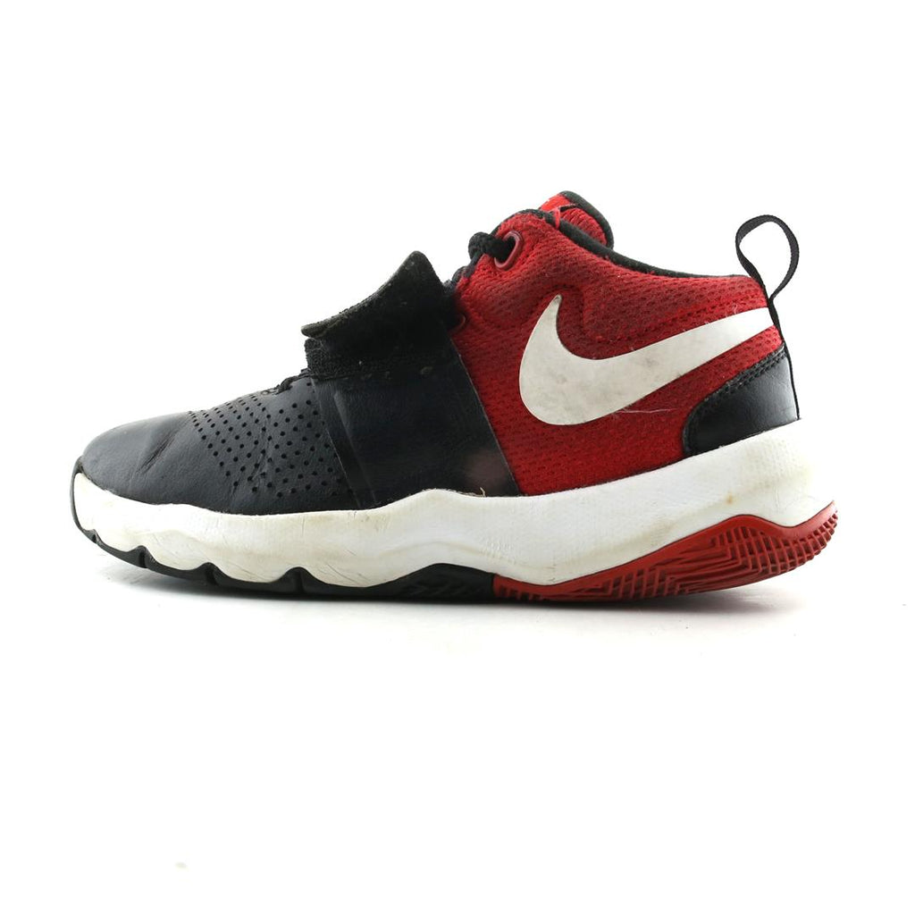 NIKE TEAM HUSTLE D 8