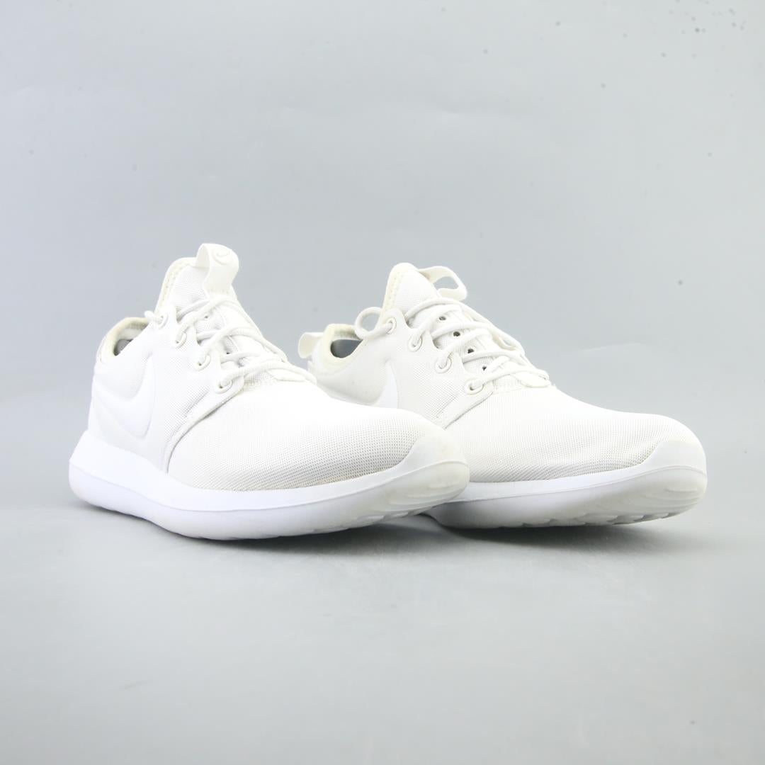 NIKE  ROSHE TWO