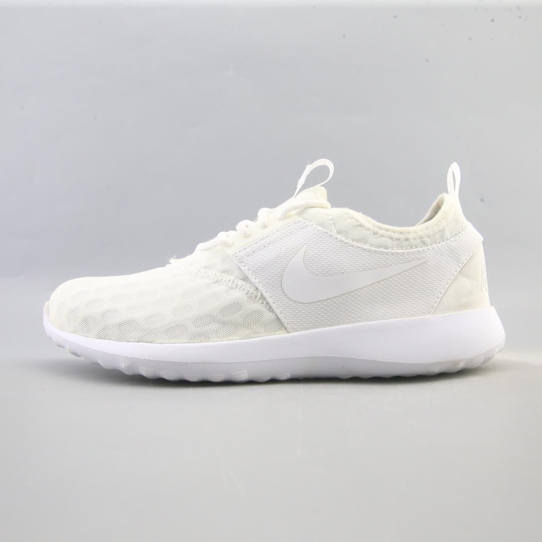 NIKE  JUVENATE