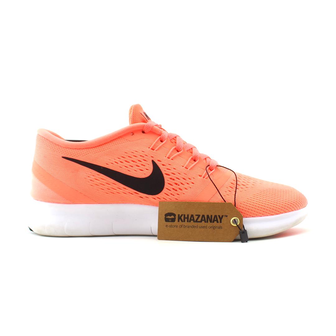 NIKE FREE RN