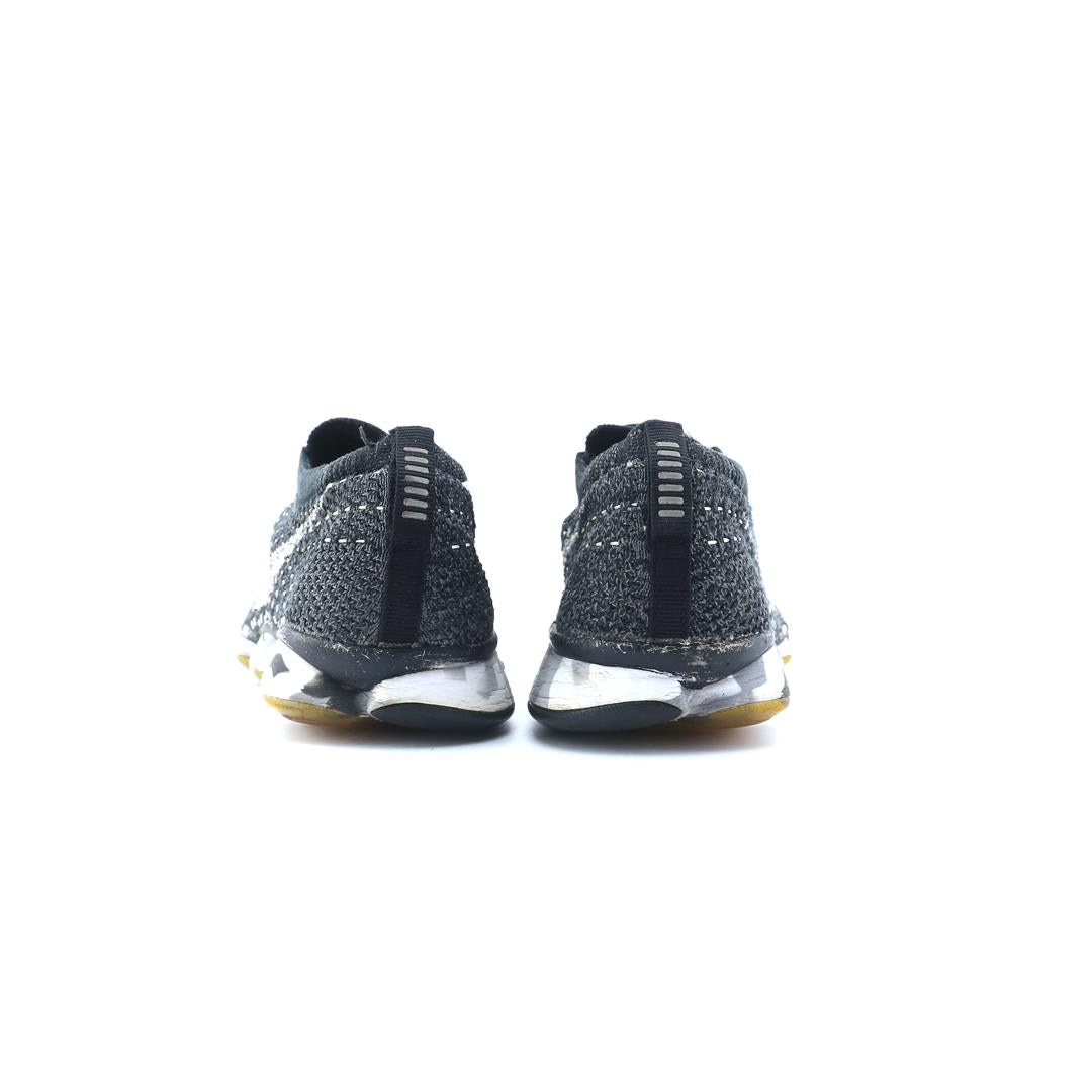NIKE  FLYKNIT ZOOM