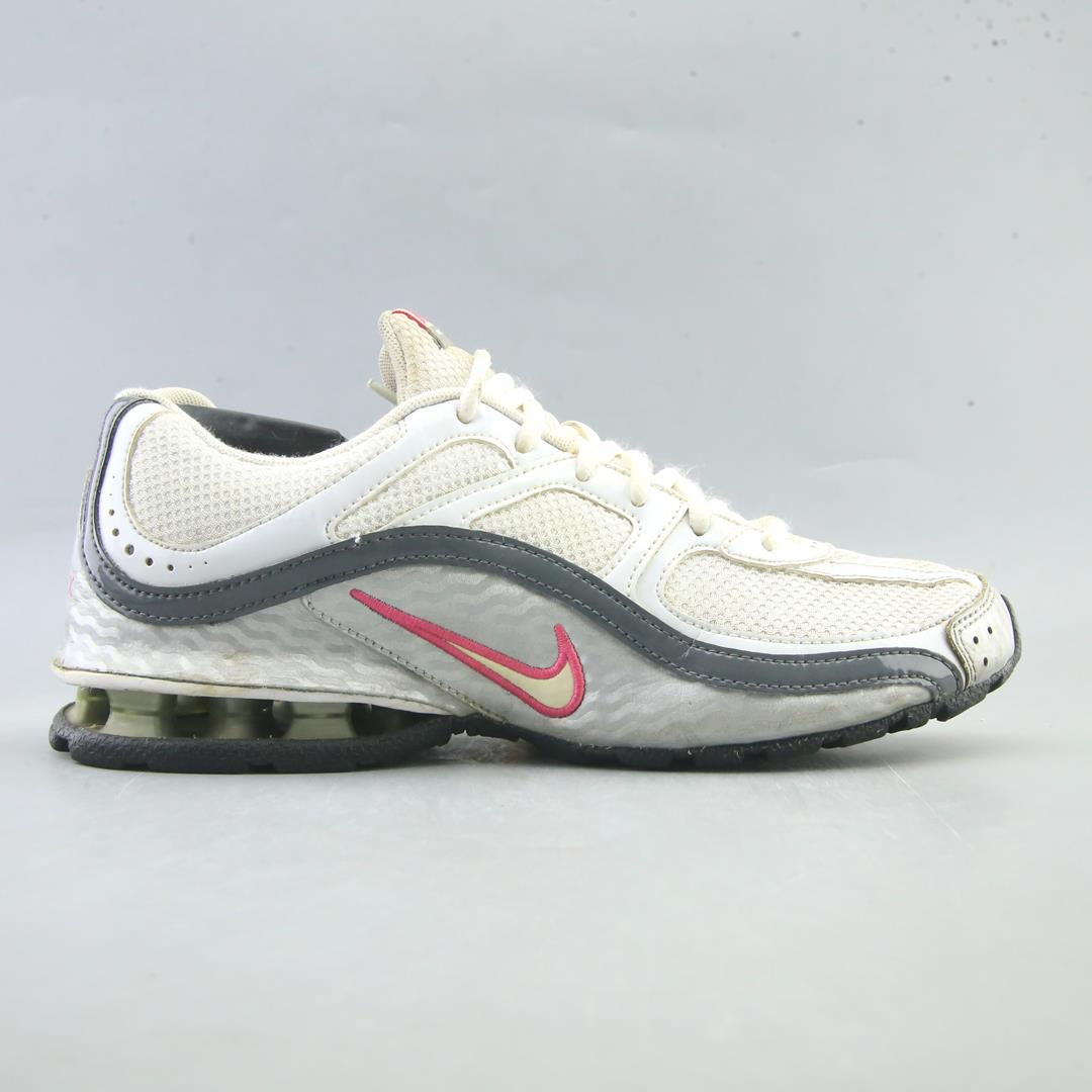 NIKE REAX RUN 5