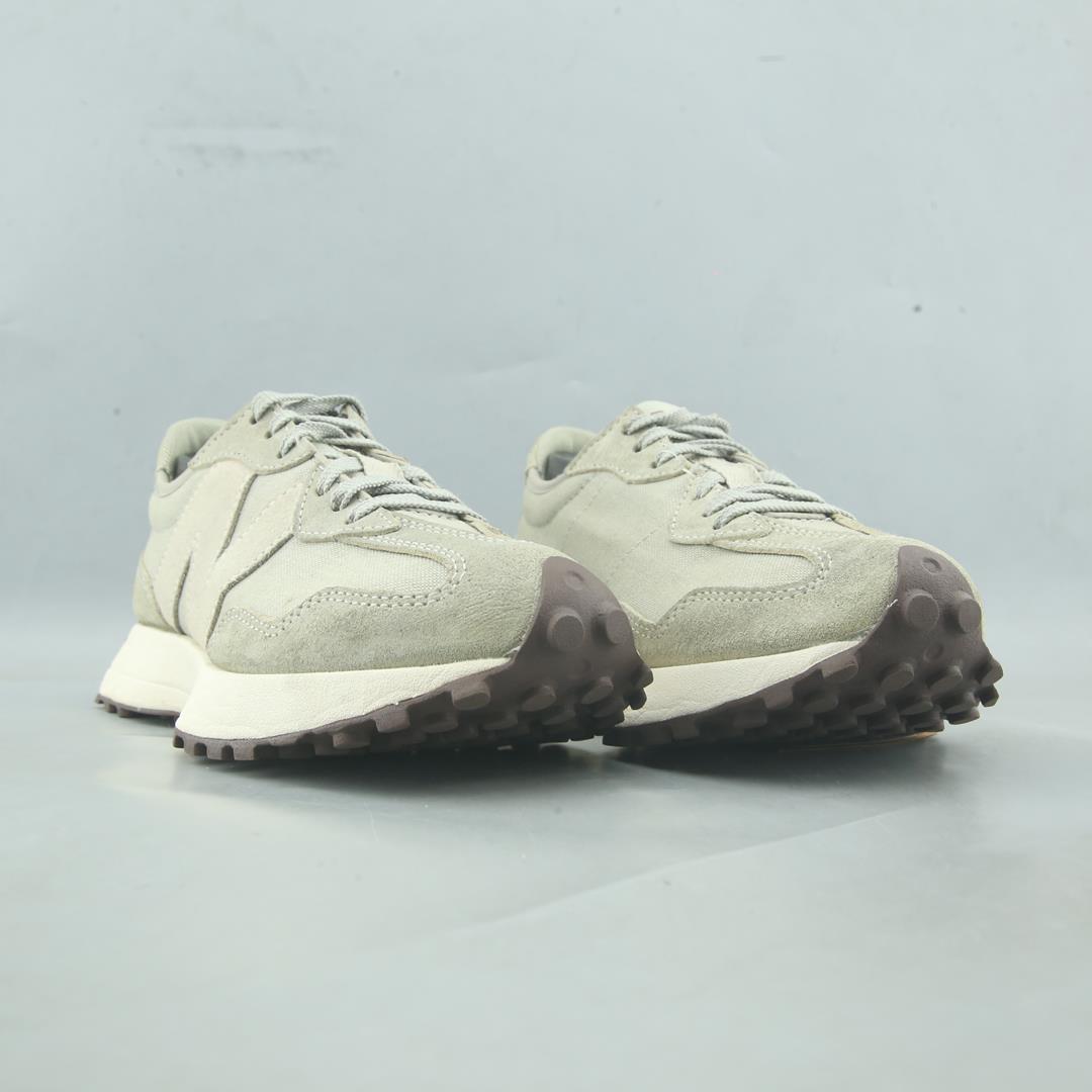 NEW BALANCE 327