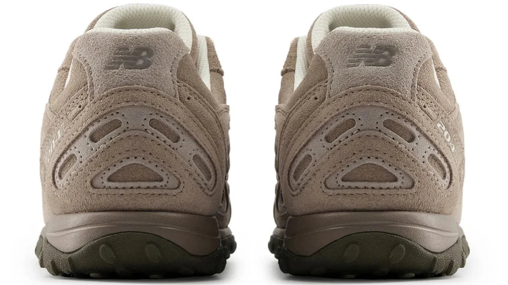 New Balance 204L Mushroom Arid Stone