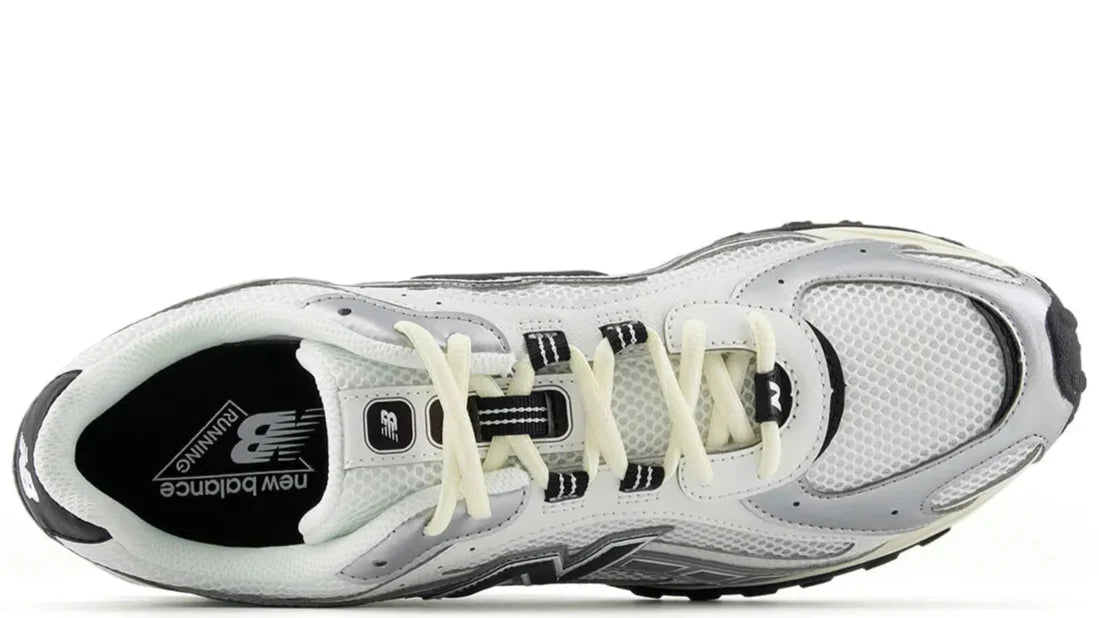 New Balance 204L Silver Metallic Black